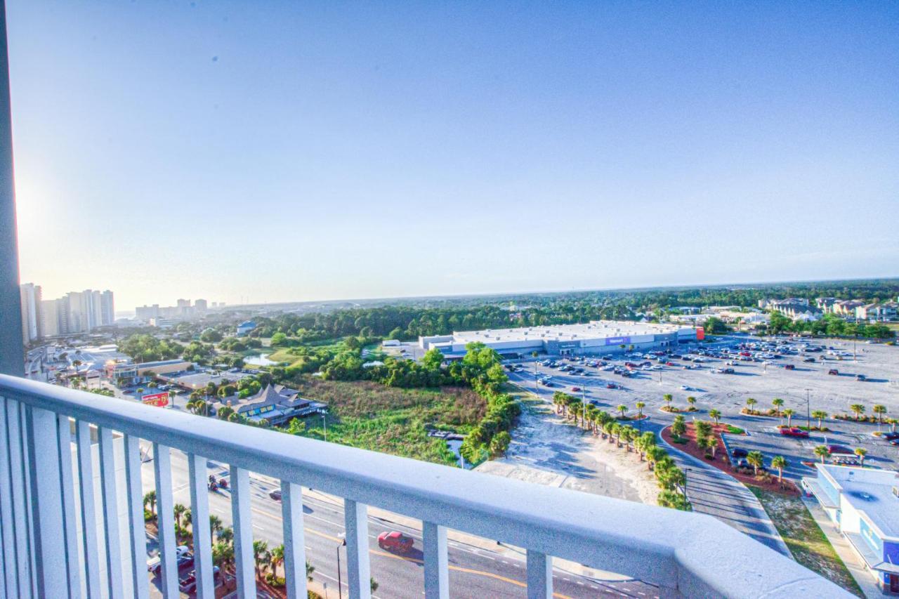 Laketown Wharf 1238 - Brand New End Unit With Wrap Around Balcony