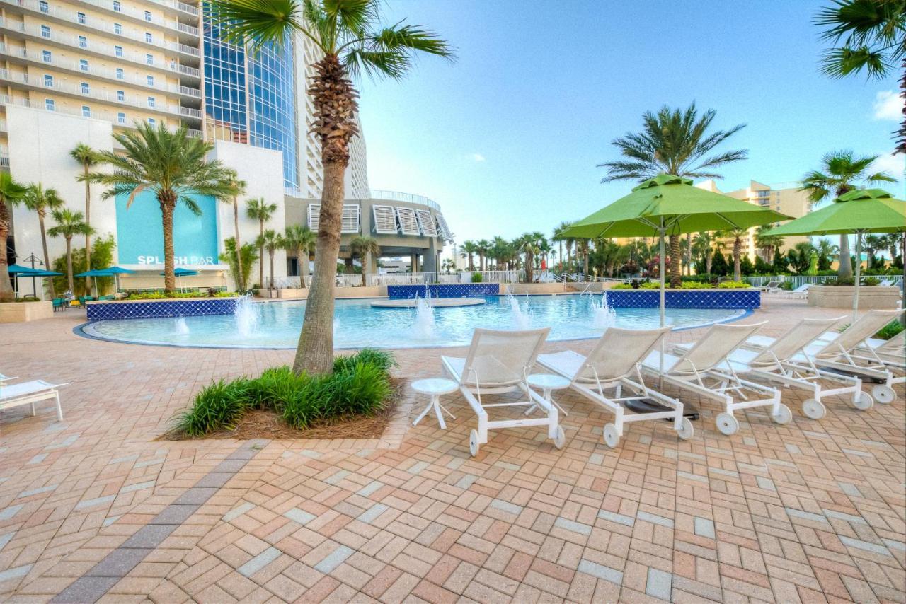 Laketown Wharf 1238 - Brand New End Unit With Wrap Around Balcony